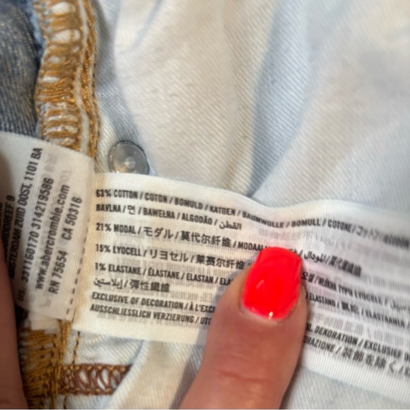 Hollister Slim Straight Advanced Stretch Men’s 30/32 Jeans Distressed - Picture 6 of 6